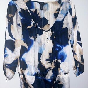 White House Black Market Blue and White Floral Blouse